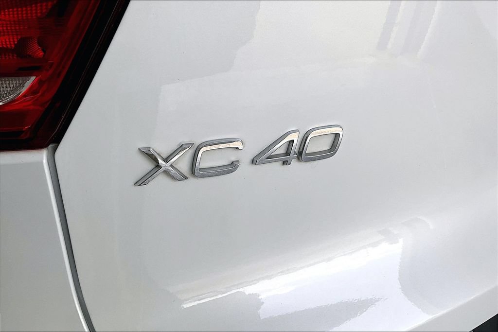 Certified 2023 Volvo XC40 Recharge Plus AWD/4WD image 42