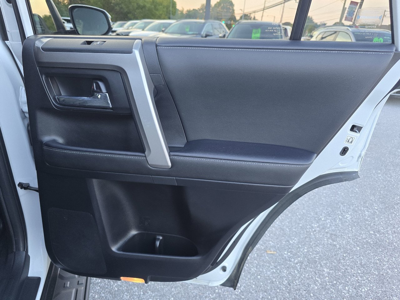 Used 2024 Toyota 4Runner SR5 Premium image 18