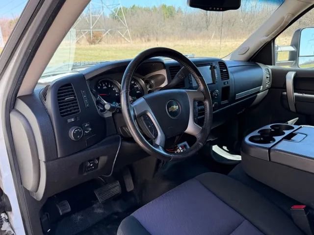 Used 2013 Chevrolet Silverado 2500 LT AWD/4WD image 7