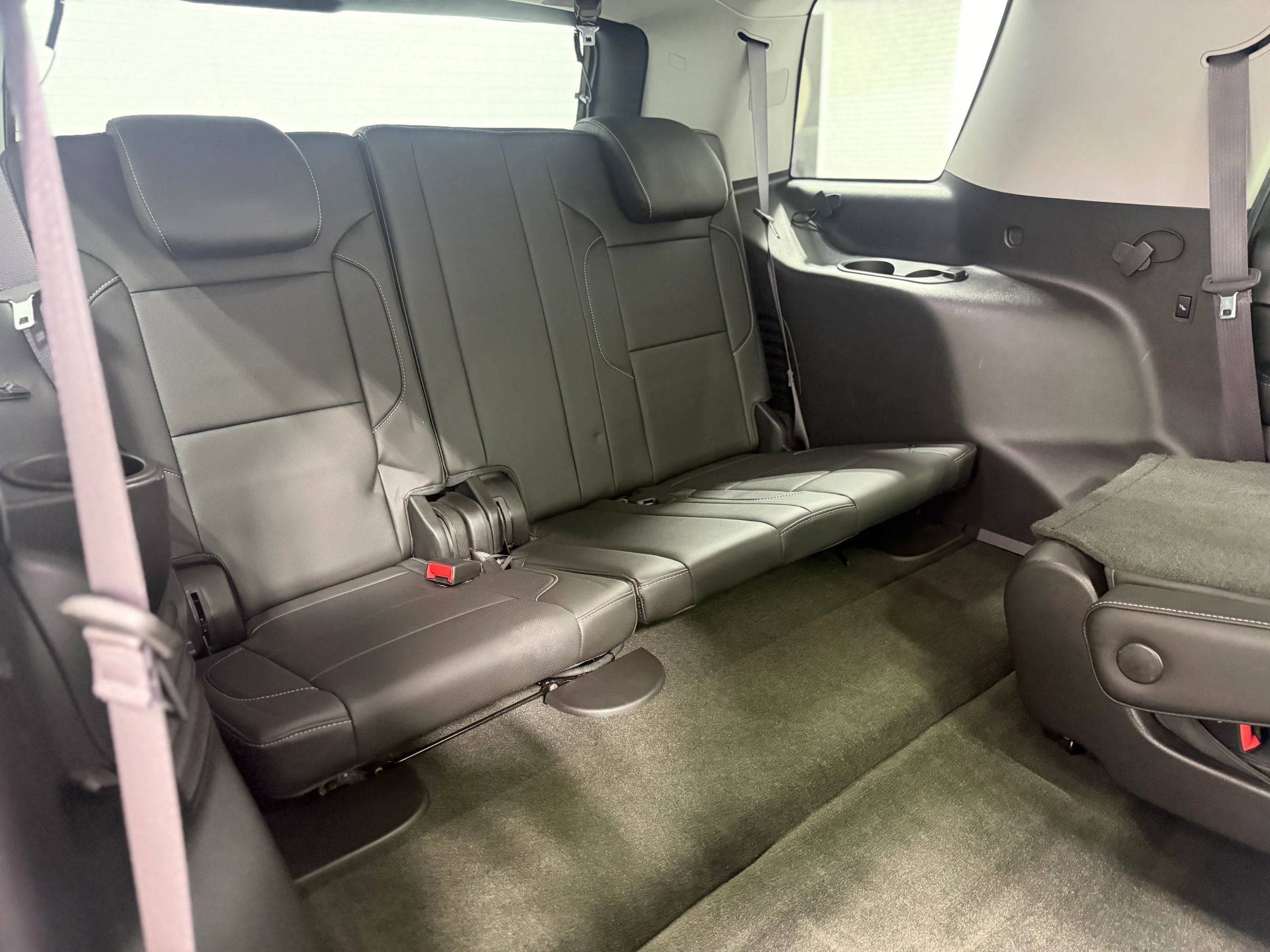 Used 2015 Chevrolet Tahoe LTZ image 32