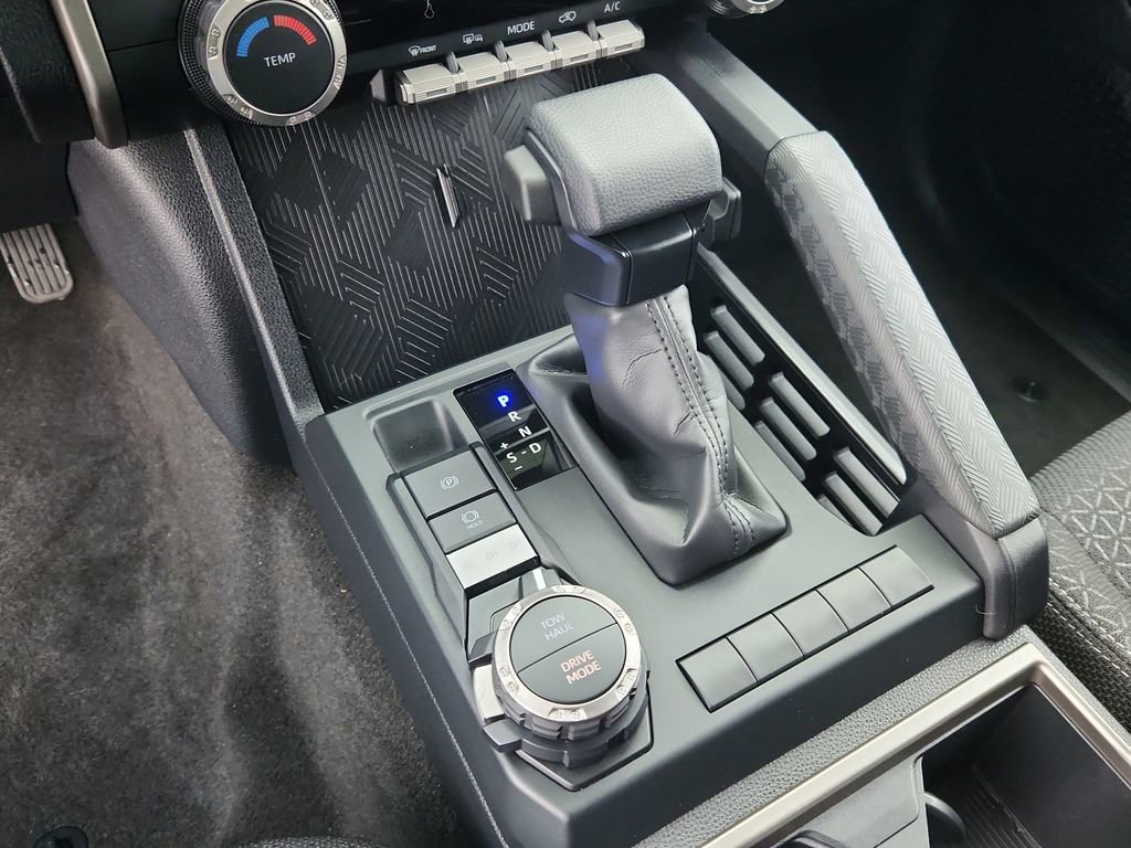 Used 2025 Toyota 4Runner SR5 image 23