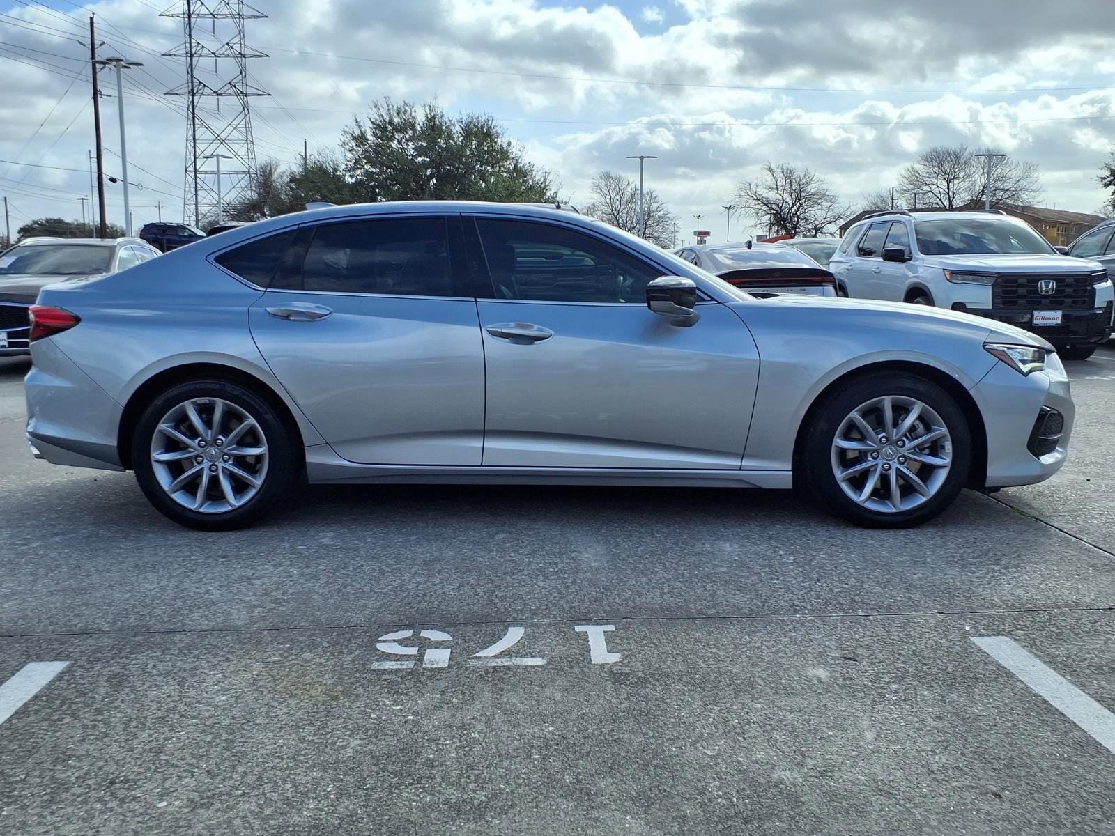 Used 2023 Acura TLX image 25