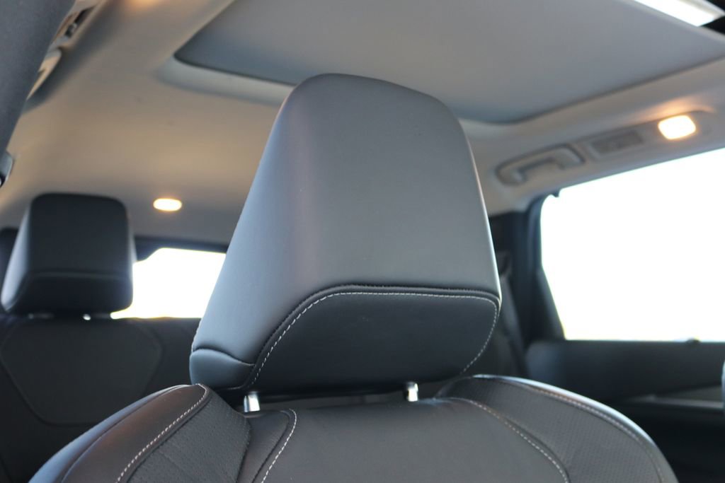 Certified 2025 INFINITI QX60 Luxe w/ Vision Package image 38