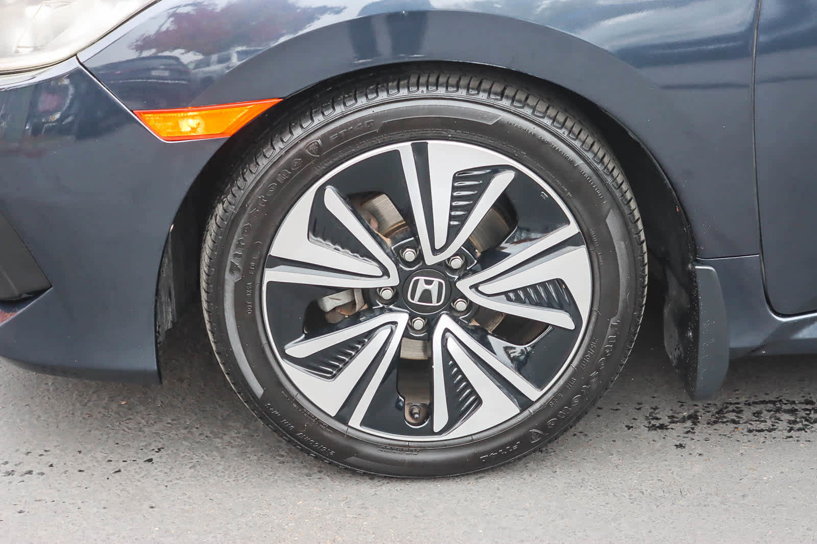 Used 2017 Honda Civic EX-T image 9