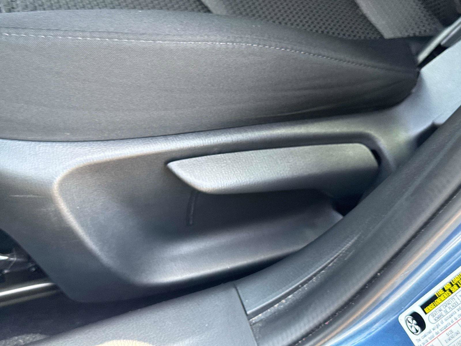 Used 2018 MAZDA MAZDA3 Sport w/ Preferred Equipment Package image 17