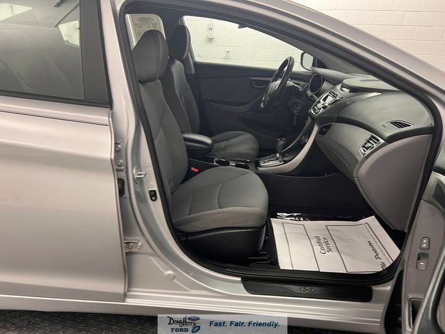Used 2013 Hyundai Elantra GLS FWD image 36
