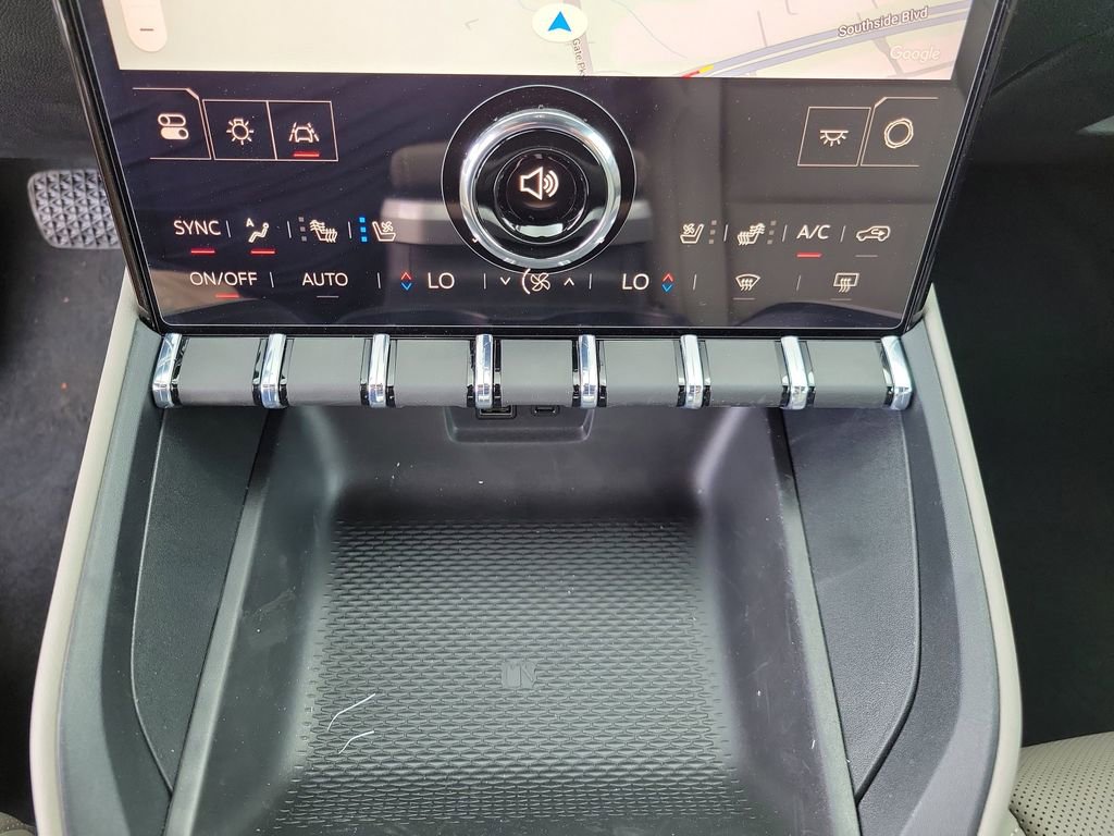 New 2026 GMC Terrain Elevation w/ Elevation Premium Package image 27