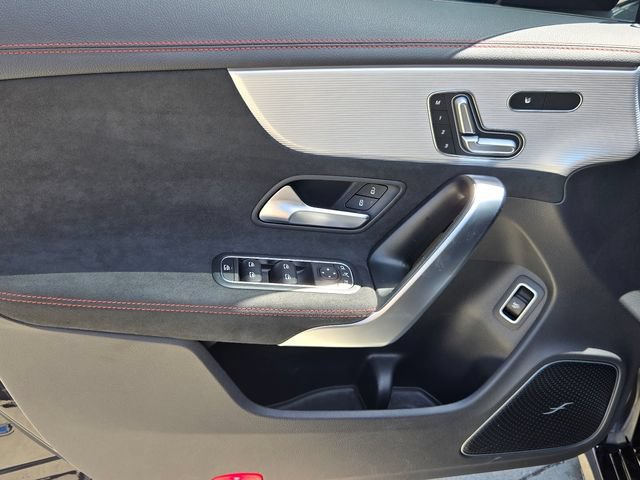 Used 2021 Mercedes-Benz CLA 250 4MATIC image 17