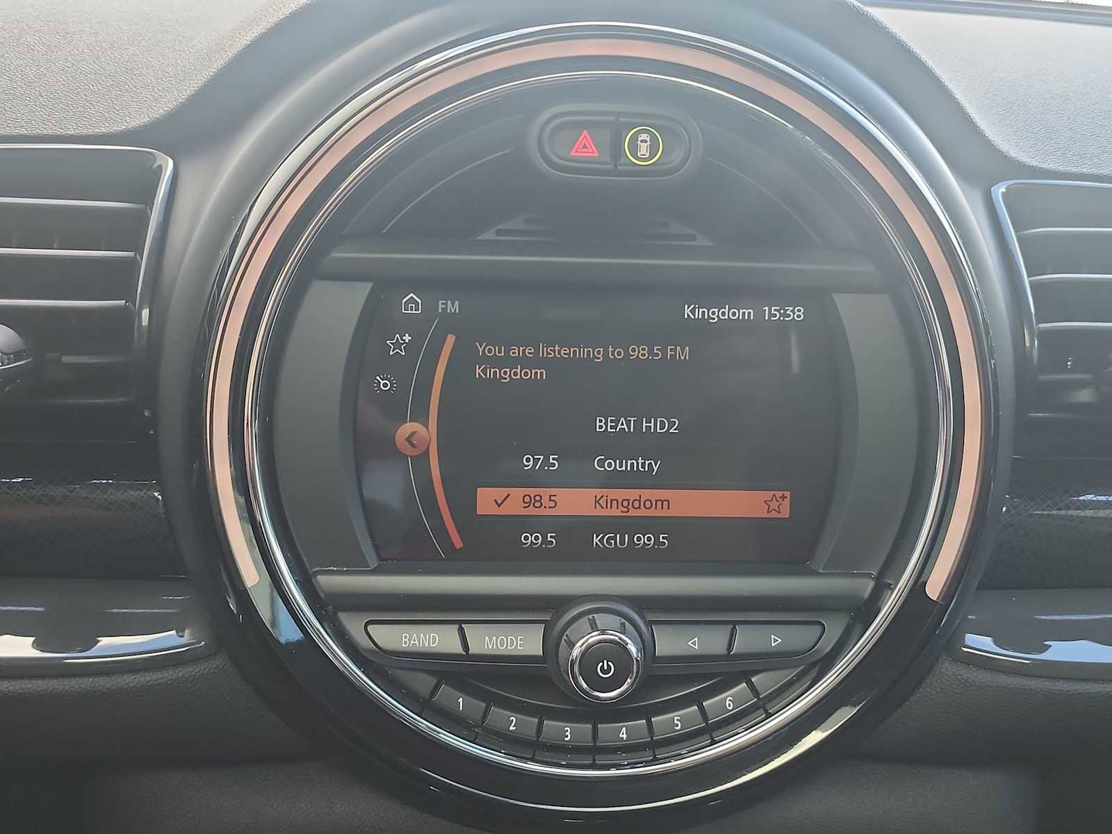 Used 2020 MINI Cooper Clubman S w/ Storage Package image 18