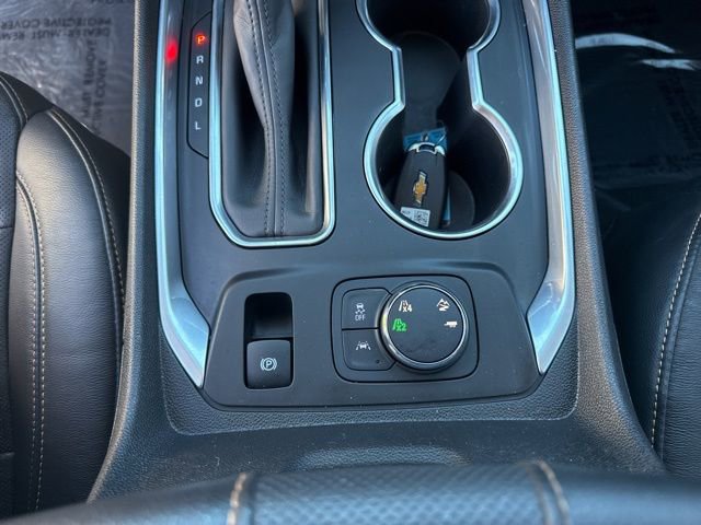 Used 2020 Chevrolet Traverse Premier w/ Redline Edition image 31