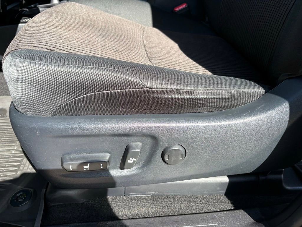 Used 2020 Toyota 4Runner TRD Off-Road image 31