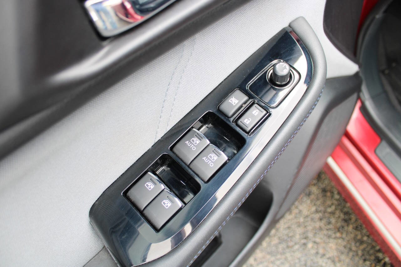 Used 2017 Subaru Legacy 2.5i Sport AWD/4WD image 19