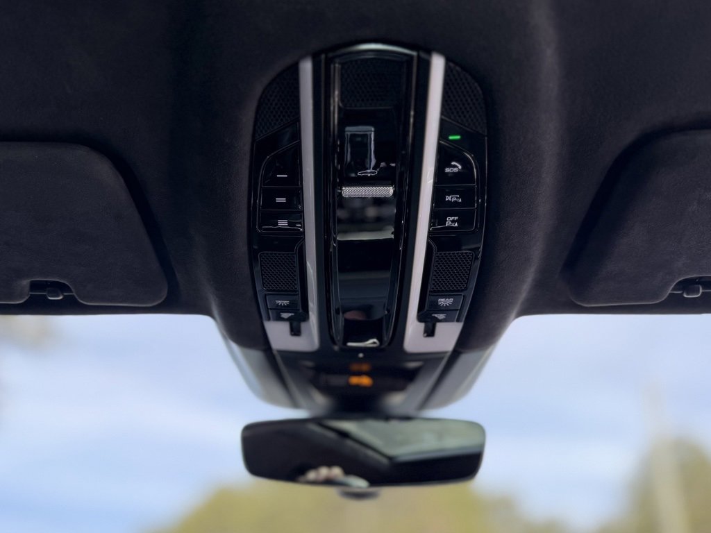 Used 2023 Porsche Cayenne GTS image 51