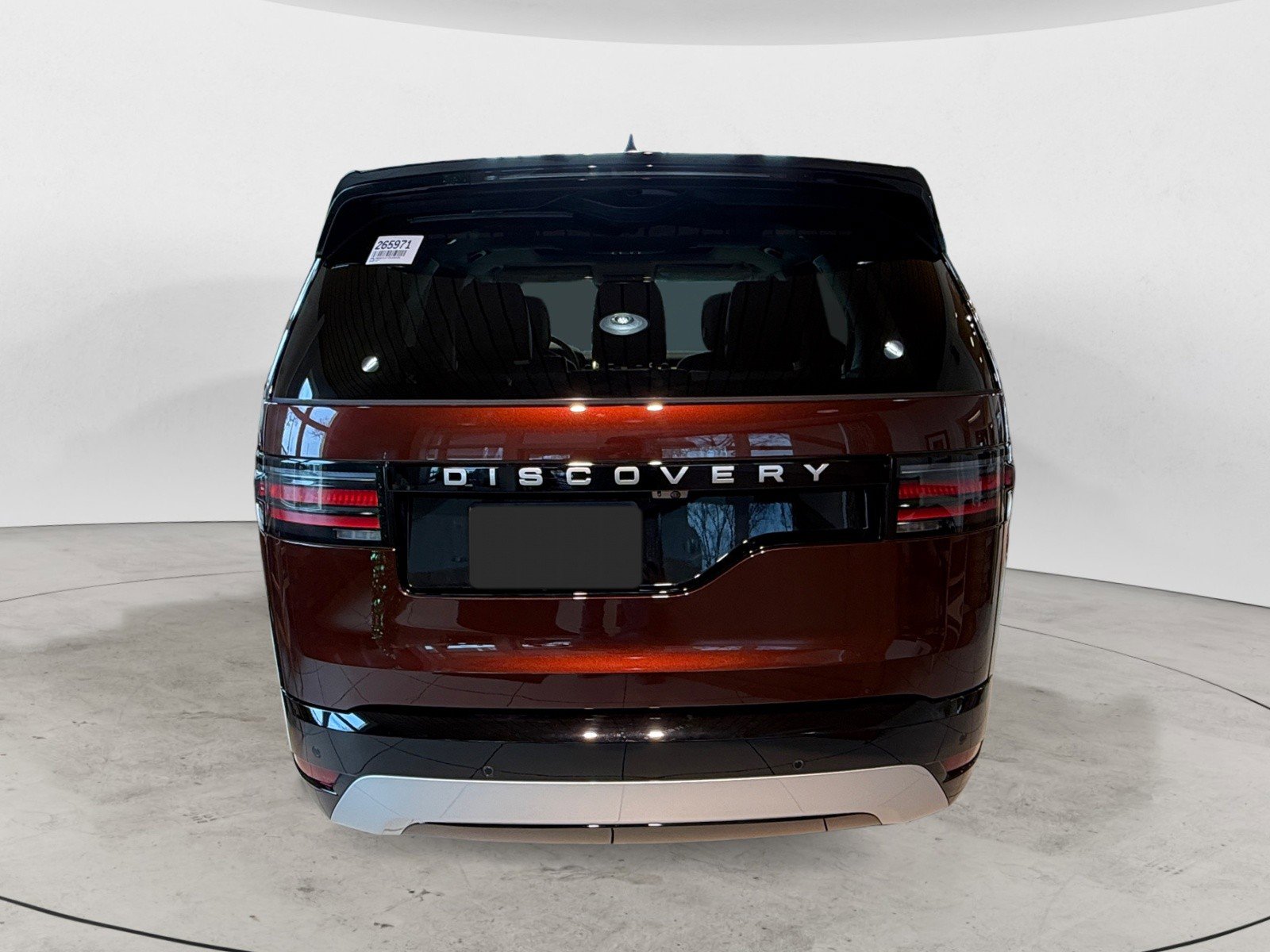 New 2026 Land Rover Discovery Limited Edition image 4