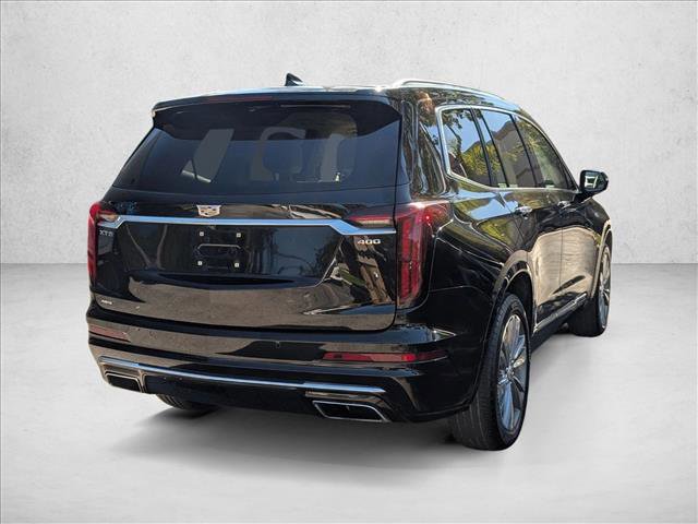 Used 2022 Cadillac XT6 Premium Luxury image 5