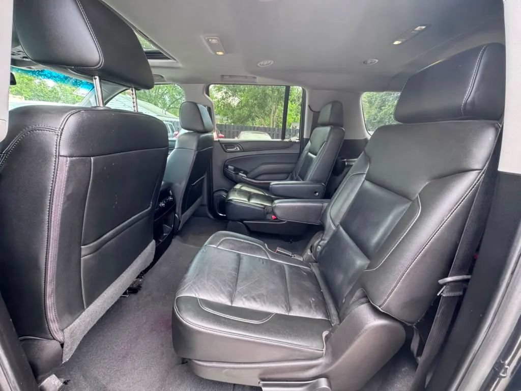 Used 2019 Chevrolet Suburban LT AWD/4WD image 14