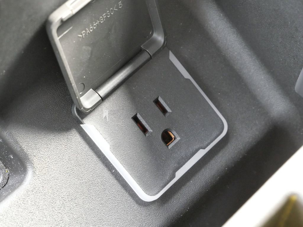 Used 2024 GMC Sierra 1500 Elevation image 49