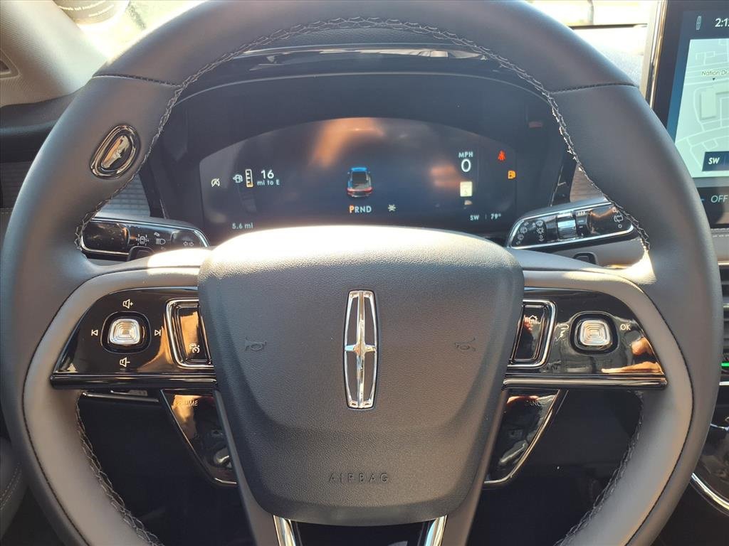 New 2026 Lincoln Corsair Premiere image 7