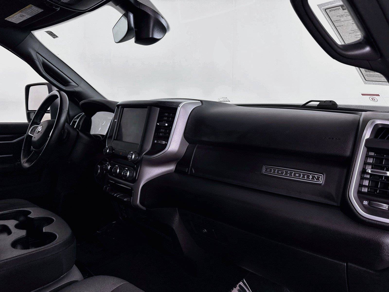 Used 2024 RAM 2500 Big Horn AWD/4WD image 38