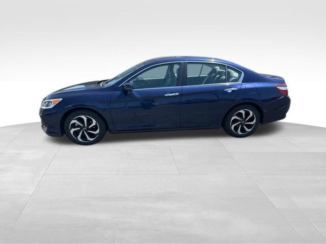 Used 2017 Honda Accord EX image 5