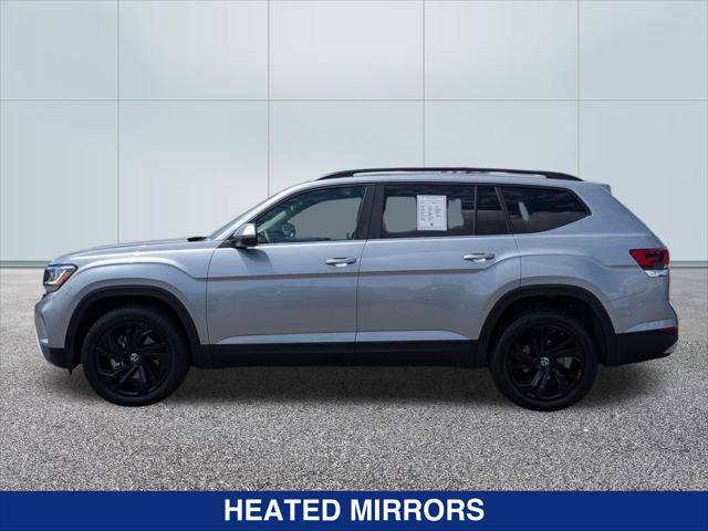 Certified 2023 Volkswagen Atlas SE w/ Panoramic Sunroof Package image 2