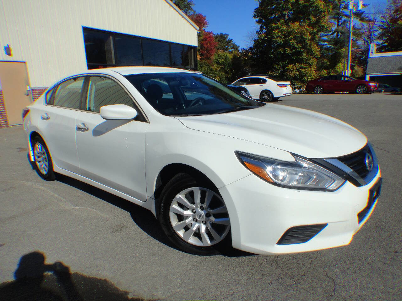 Used 2018 Nissan Altima 2.5 S w/ S Convenience Package image 3