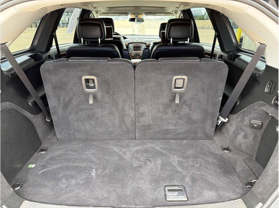 Used 2011 Mercedes-Benz R 350 BlueTEC 4MATIC image 13