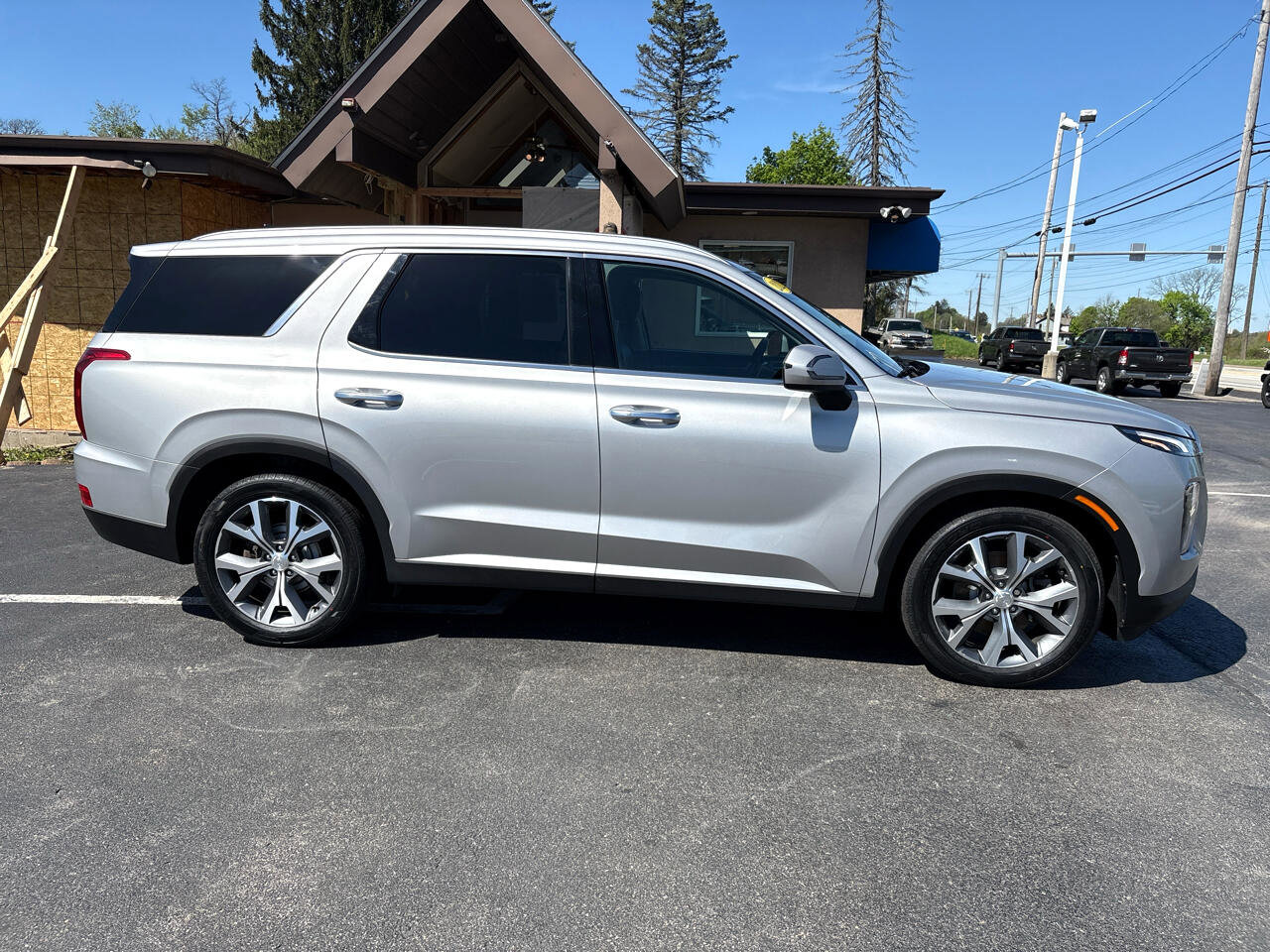 Used 2022 Hyundai Palisade SEL w/ 8P Bench Seat Package image 4