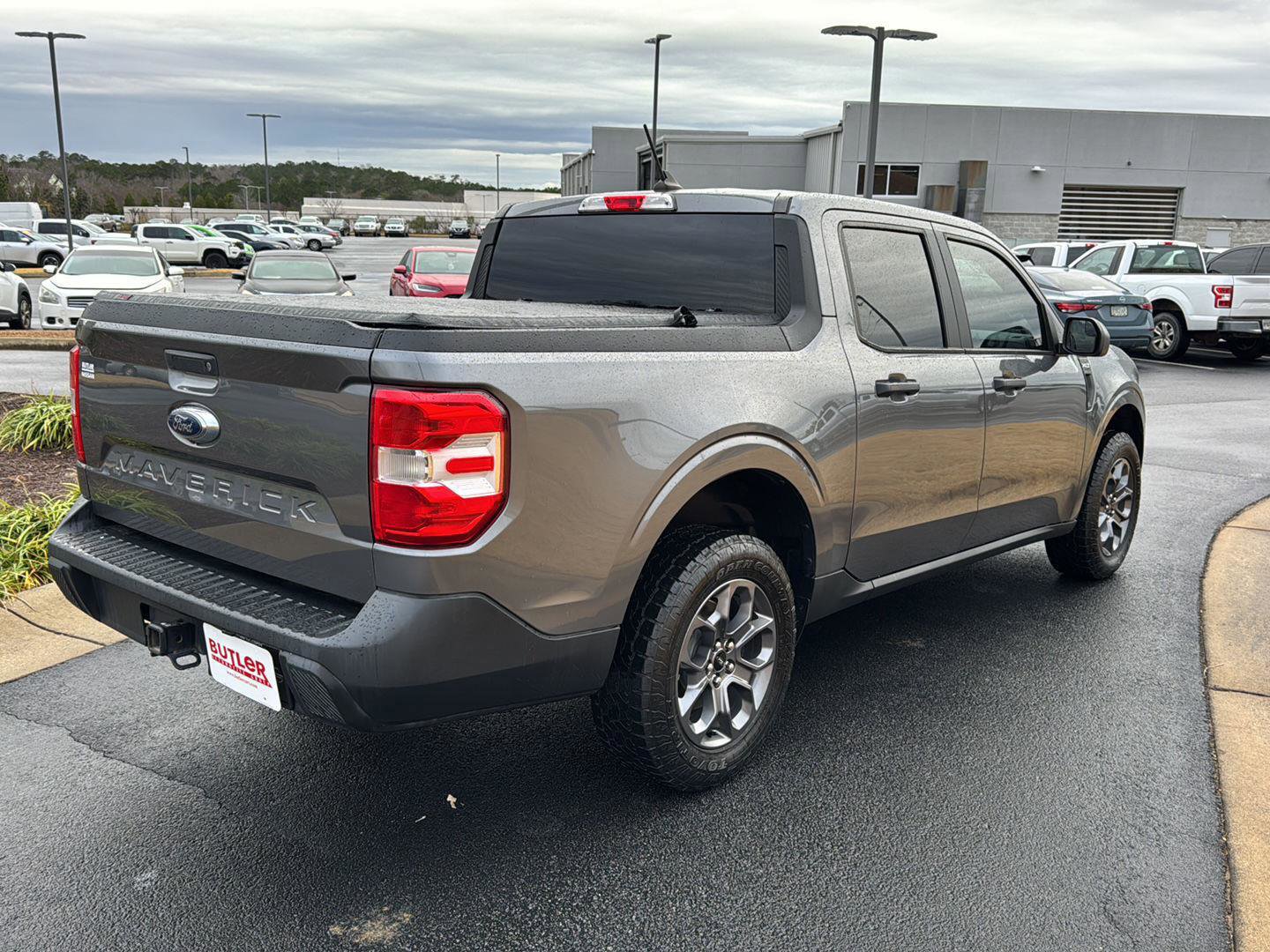 Used 2022 Ford Maverick XLT image 5