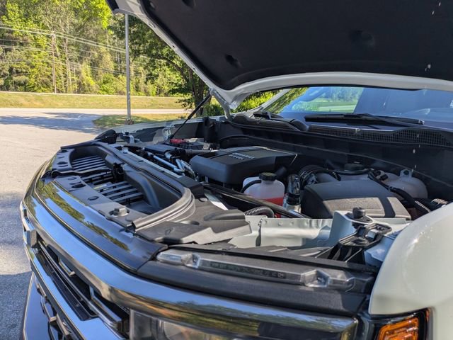 New 2026 Chevrolet Silverado 1500 ZR2 w/ Dark Appearance Package AWD/4WD image 41