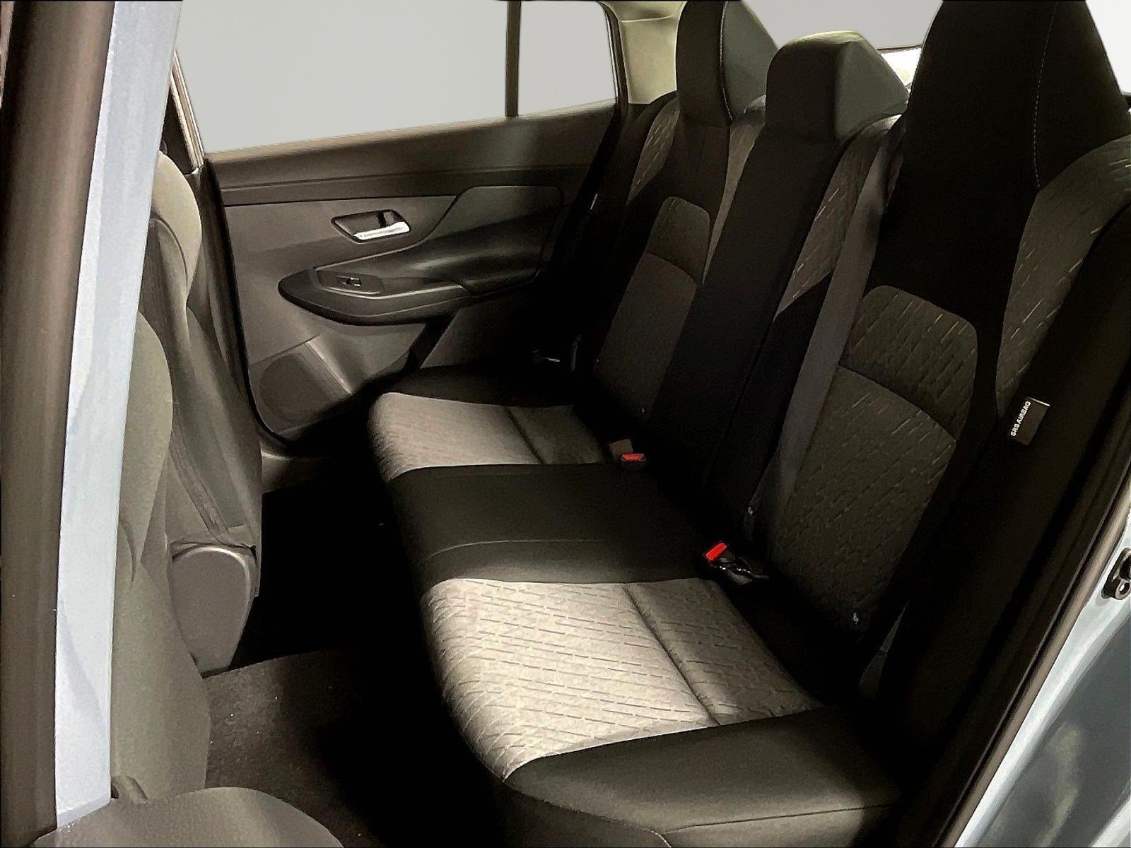 New 2026 Nissan Sentra SV w/ SV Convenience Package FWD image 17