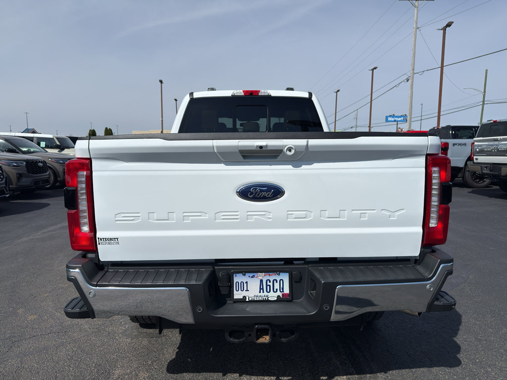 Used 2024 Ford F350 Lariat w/ Chrome Package image 7