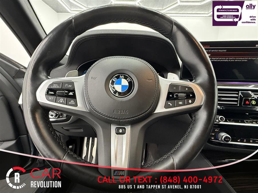 Used 2022 BMW M550i xDrive image 15