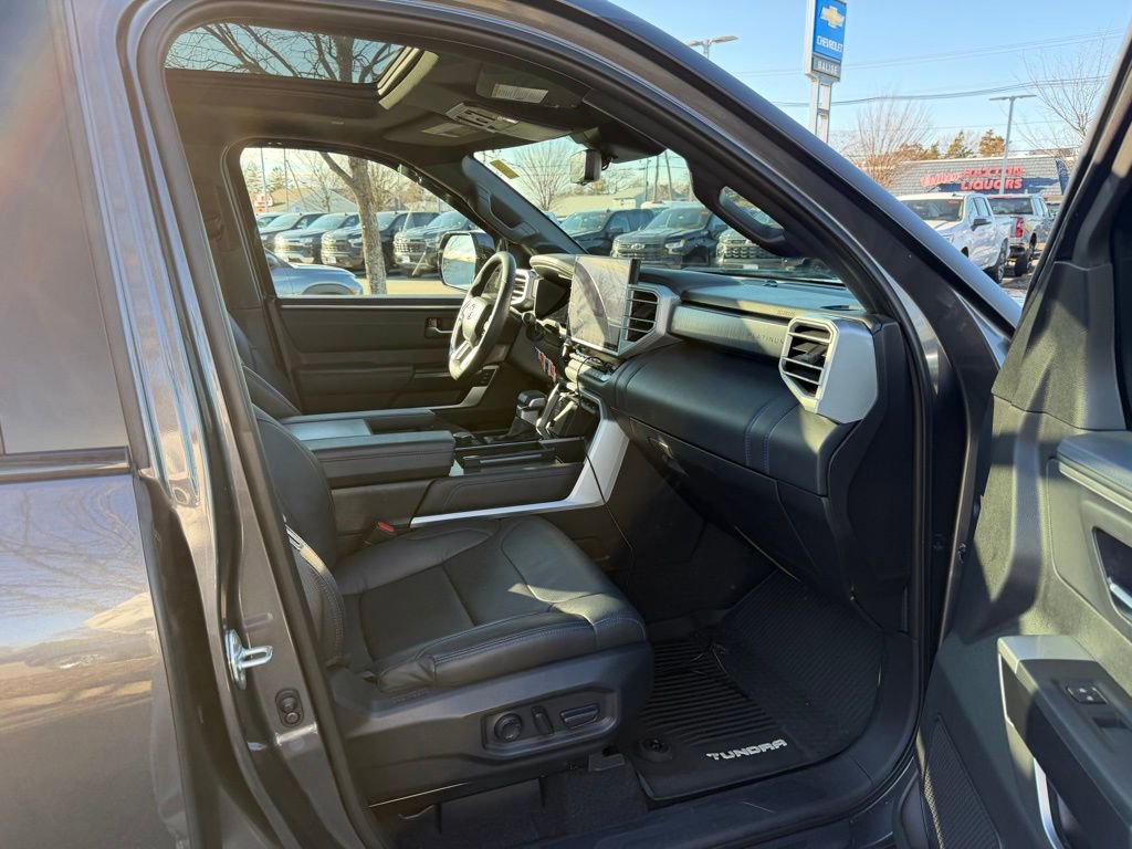 Used 2024 Toyota Tundra Platinum image 22