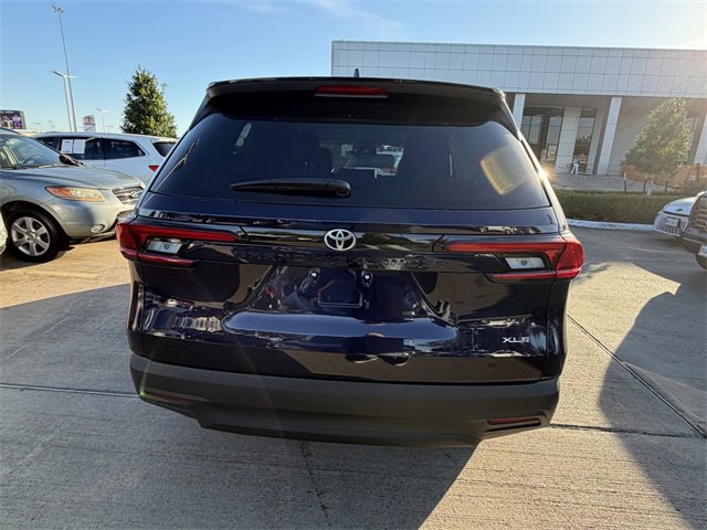 Used 2026 Toyota Grand Highlander XLE image 6