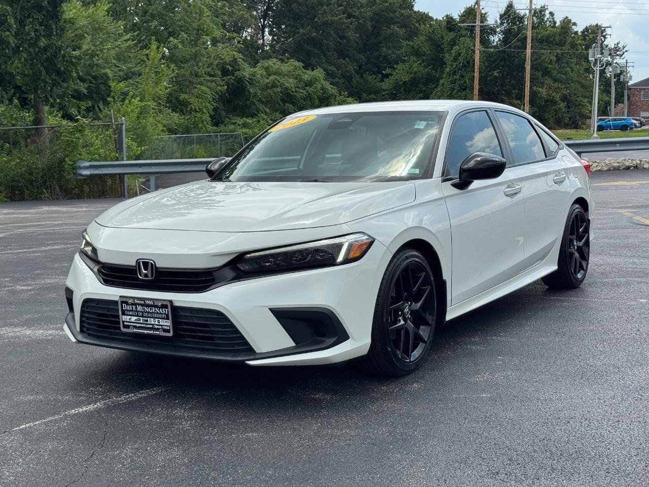 Used 2023 Honda Civic Sport image 9