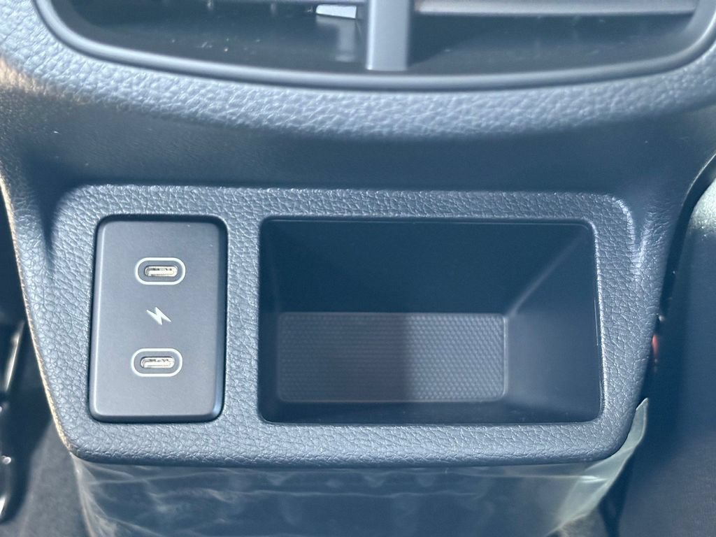 New 2026 Kia Seltos S FWD image 16