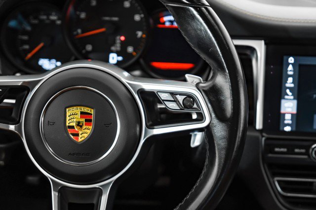 Used 2021 Porsche Macan image 14