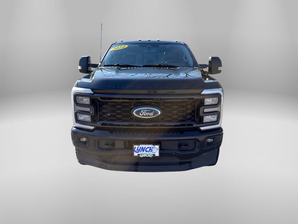 Used 2024 Ford F250 Lariat w/ Lariat Ultimate Package AWD/4WD image 5