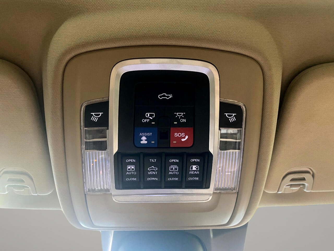 Used 2019 RAM 1500 Limited image 14