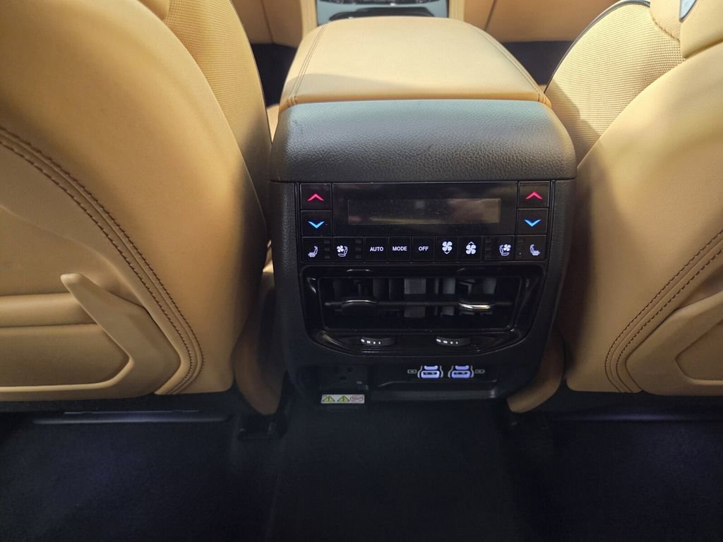 Certified 2024 Jeep Grand Cherokee Summit image 29