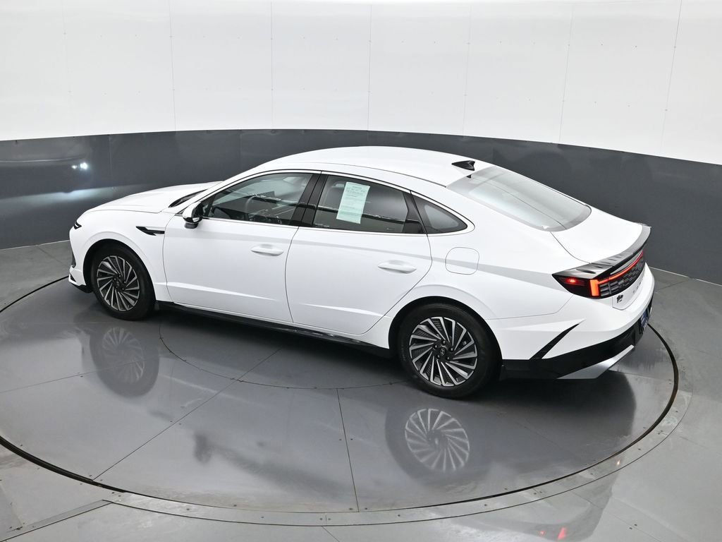 Certified 2025 Hyundai Sonata SEL image 19