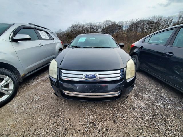 Used 2009 Ford Fusion SE image 2