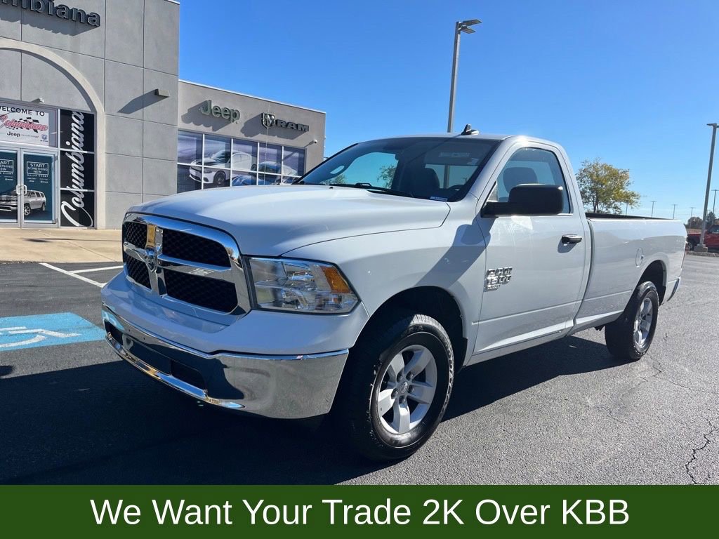 Used 2023 RAM 1500 Classic SLT AWD/4WD image 8