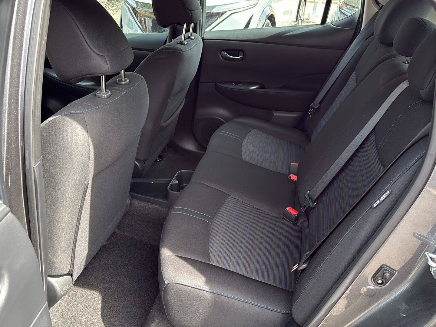 Certified 2025 Nissan Leaf S FWD image 12