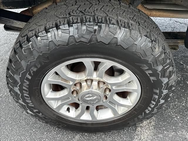 Used 2010 Dodge Ram 2500 Truck ST w/ ST Popular Equipment Group AWD/4WD image 34