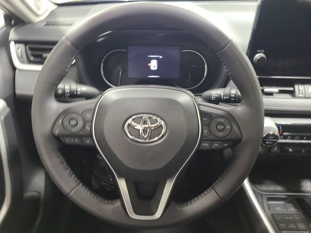Certified 2023 Toyota RAV4 XLE Premium AWD/4WD image 28