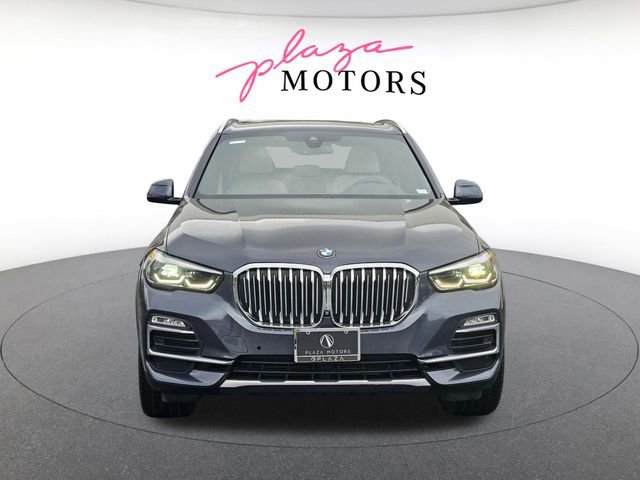 Used 2020 BMW X5 xDrive40i w/ Premium Package AWD/4WD image 2