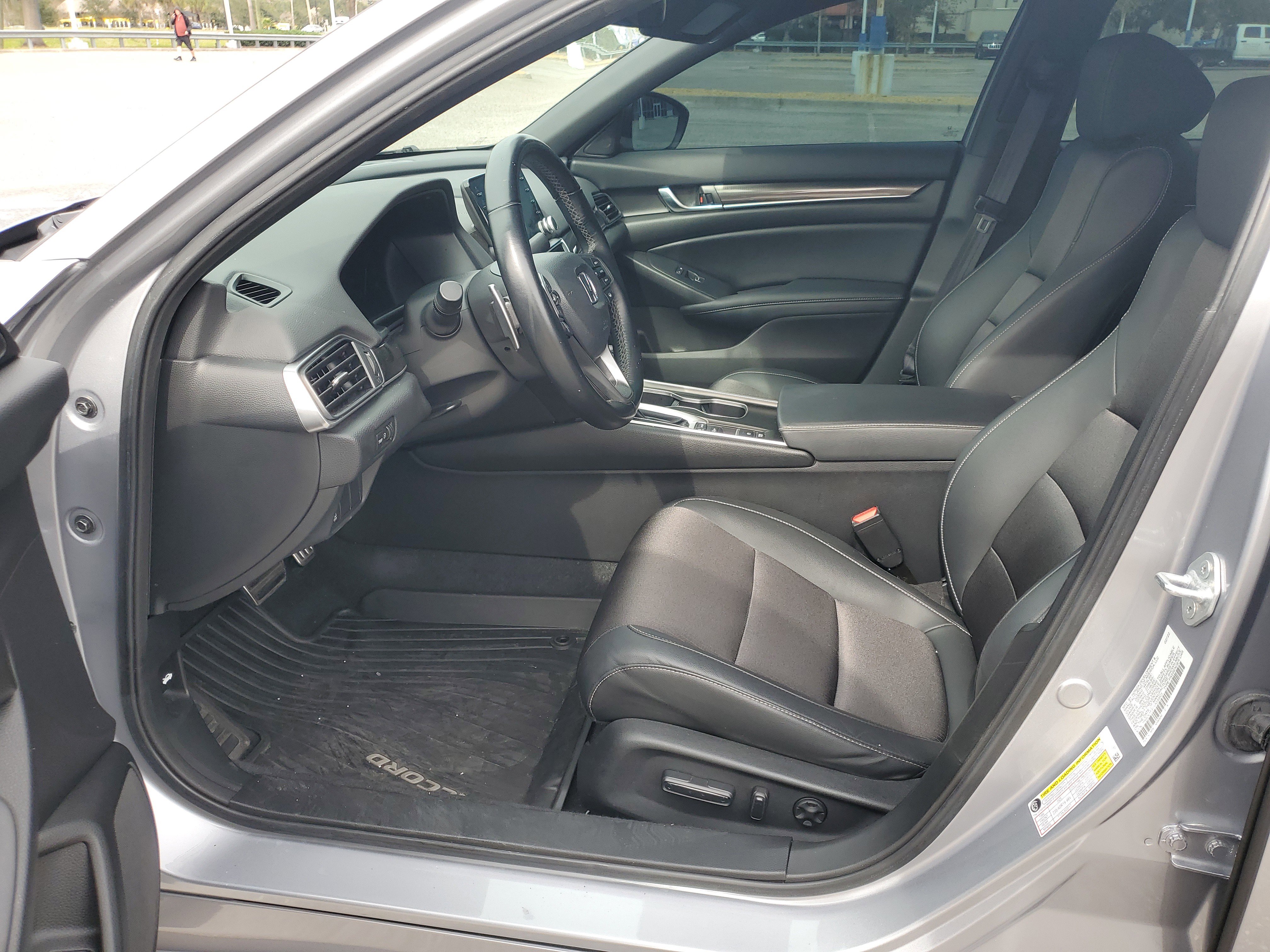 Used 2022 Honda Accord Sport image 12