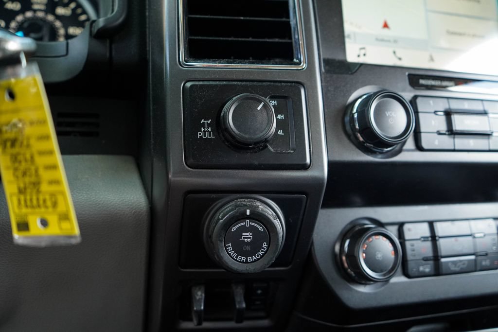 Used 2019 Ford F150 XLT w/ Equipment Group 302A Luxury AWD/4WD image 27